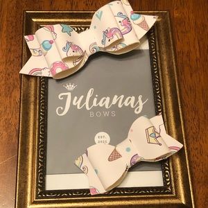 Unicorn Patterned Hair Bows: 2 Pack